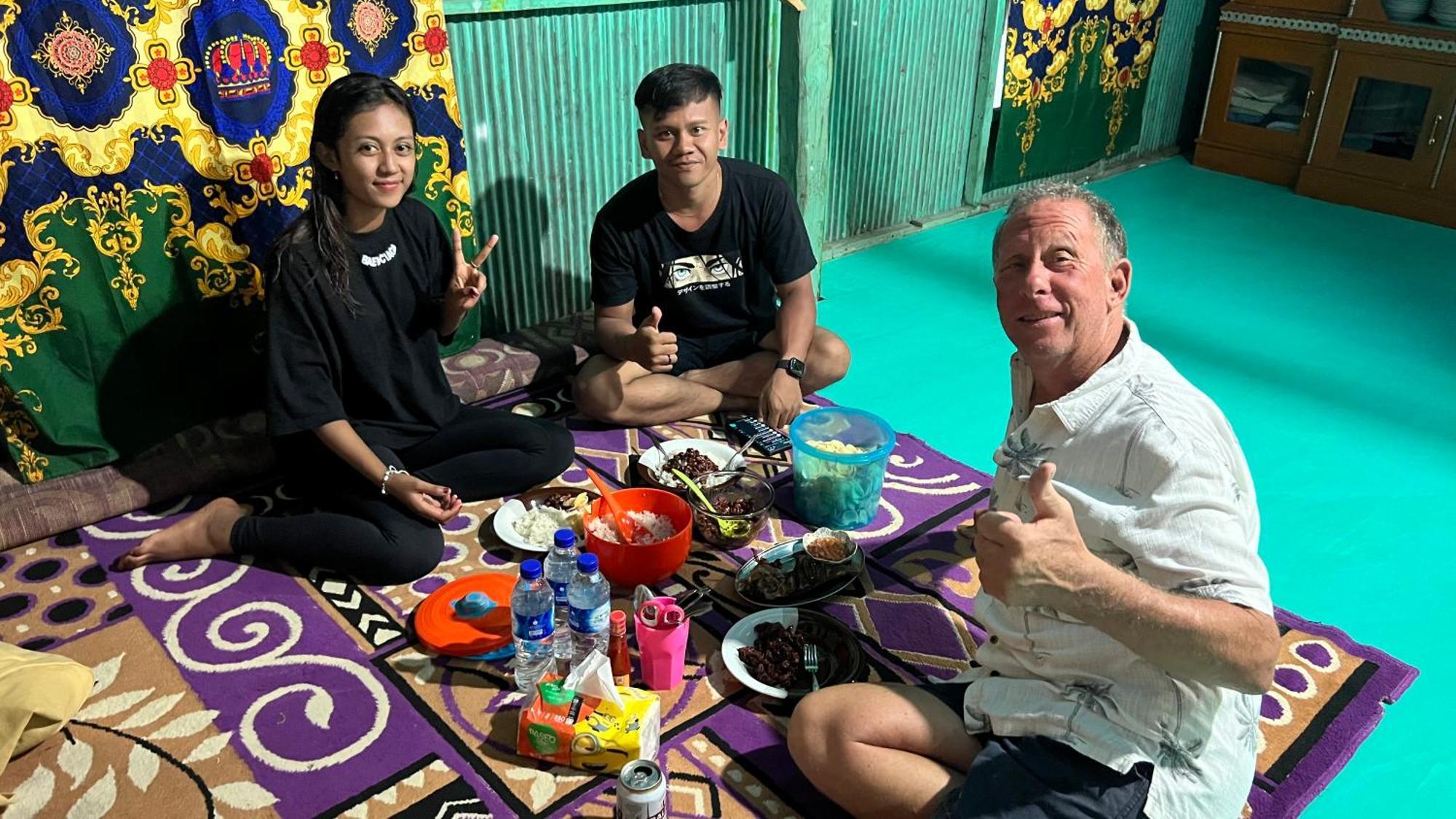 Jhuna Komodo Homestay Ngoại thất bức ảnh