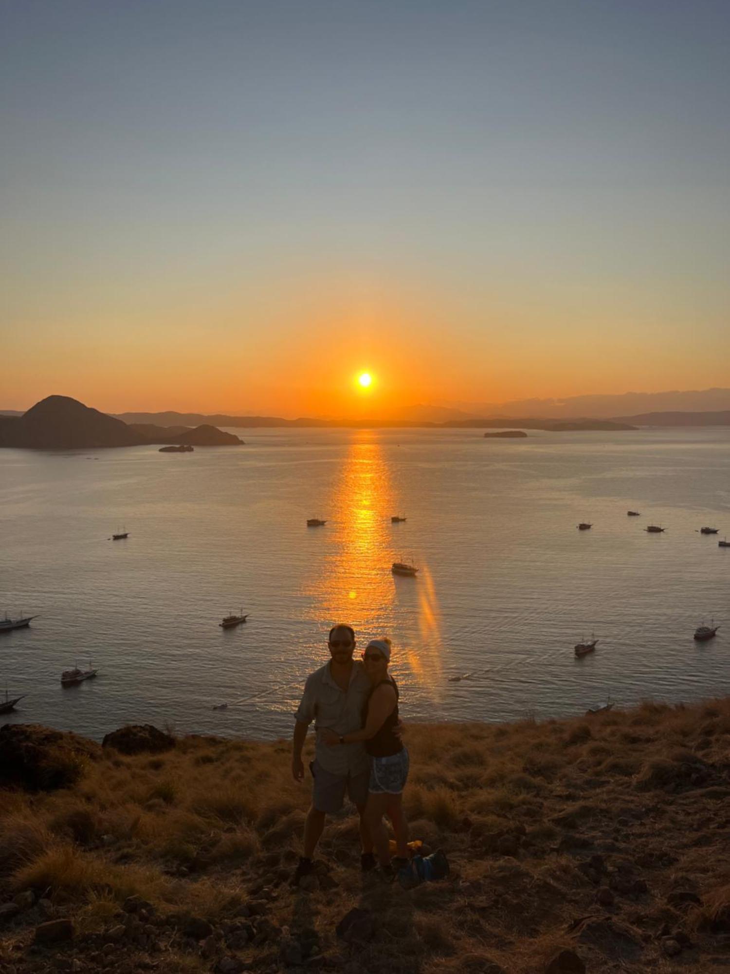 Jhuna Komodo Homestay Ngoại thất bức ảnh